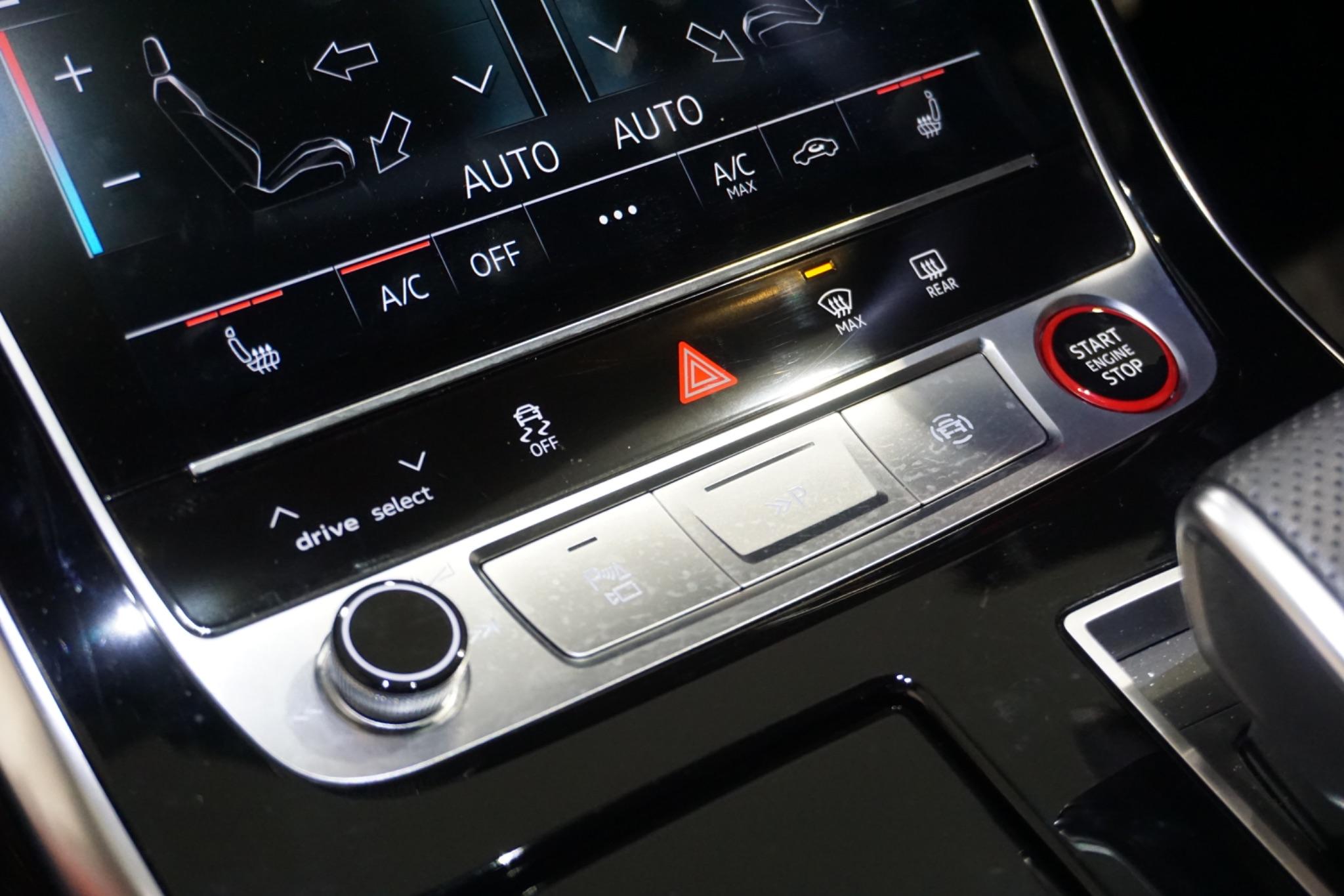 Audi SQ8 4.0 TFSI V8 Black Edition Tiptronic quattro Euro 6 (s/s) 5dr